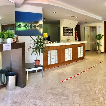 Naica Hotel Marebello