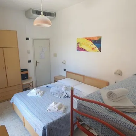 Hotel Vela Azzurra 2*