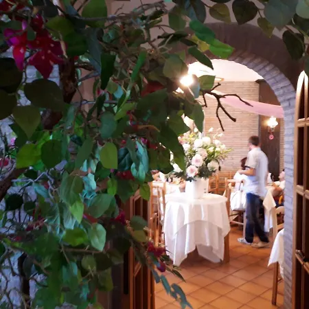 Hotel Laura