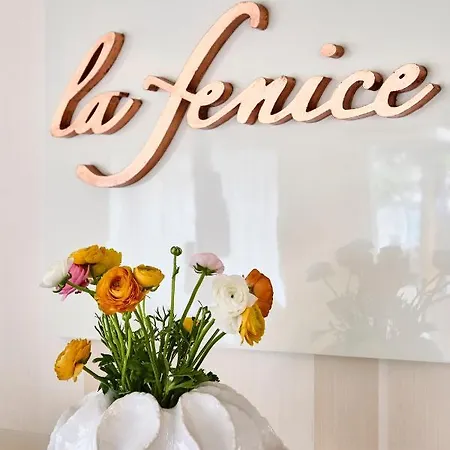 Hotel La Fenice 3*