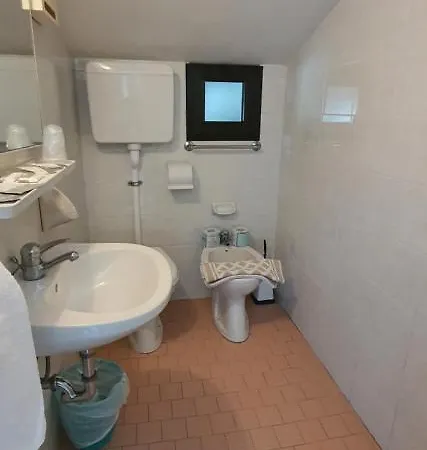 Vela Azzurra Hotel 2*