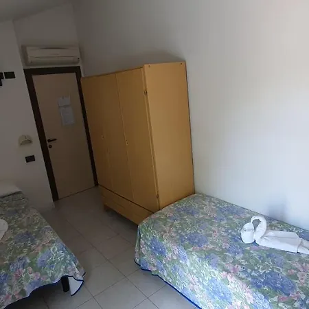 Vela Azzurra Hotel Rimini
