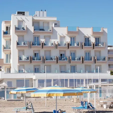 Caesar Paladium 3*