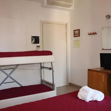 Morolli فندق ريميني