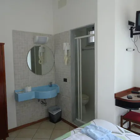 Hotel L&v Rimini
