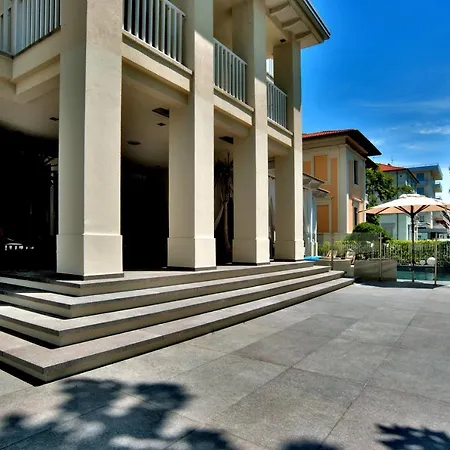Le Rose Hotel 4*