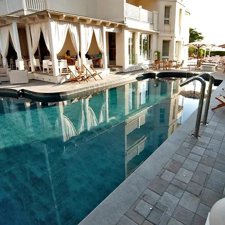 Hotel Le Rose Rimini