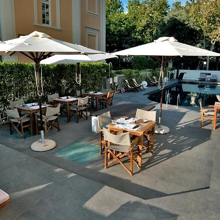 Hotel Le Rose 4*