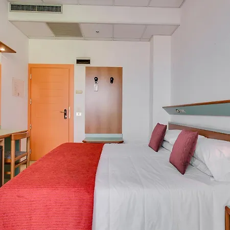 Hotel El Cid Campeador 3*