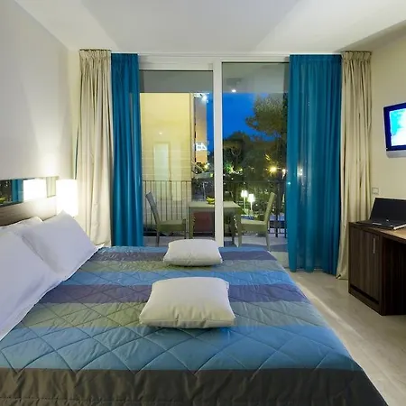 Mercure Lungomare 4* Rimini
