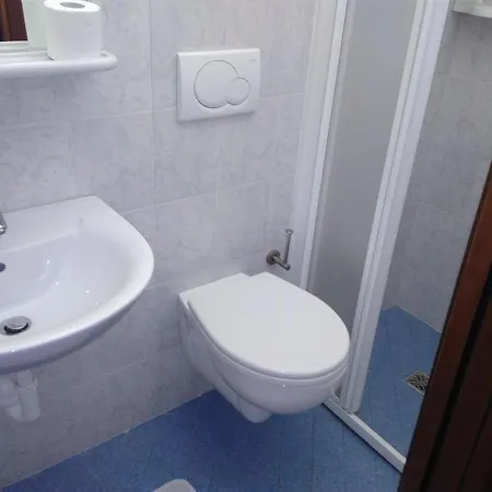 Nanni Garni Guest house