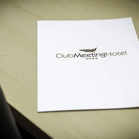 Hotel Club Meeting