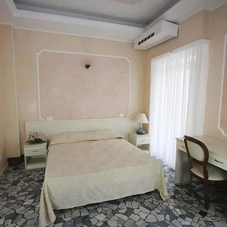 Maria Grazia Aparthotel