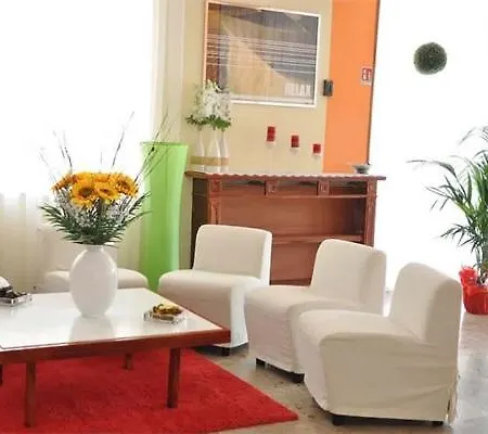 Be Hotel 3*