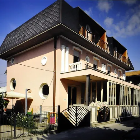 Hotel Cesari Rimini