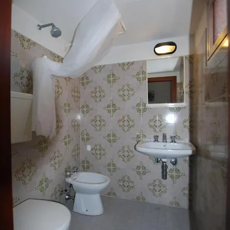 Cesari Hotel