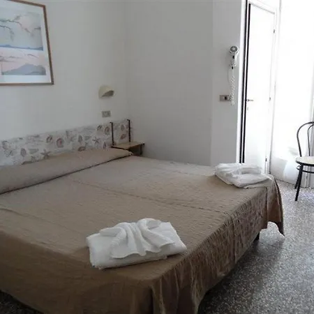 Hotel Alpen