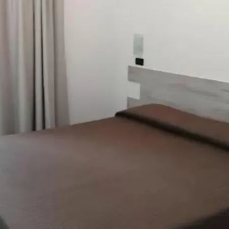 Отель Brennero Римини