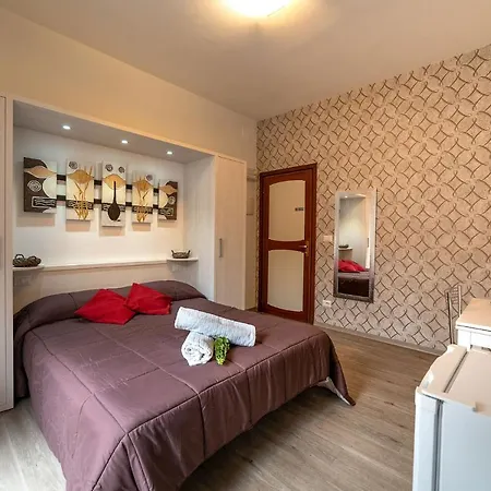 Montreux Nocleg ze śniadaniem *