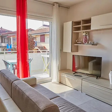 Esmeralda Apartment