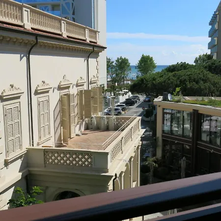 Apartment Sea View Embassy *