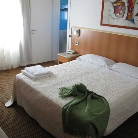 Hotel Principe Di Piemonte 3*