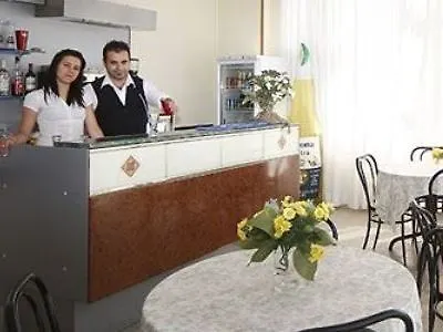 Hotel Telstar 3*
