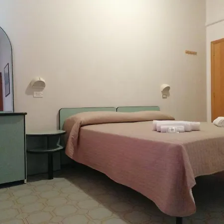 Hotel Magriv 3*