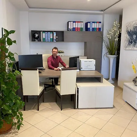 Perla Aparthotel