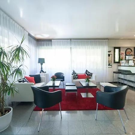 Hotel Betty