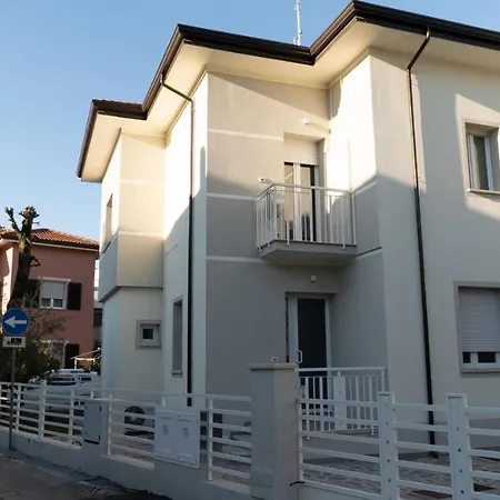 Villino Cavour *