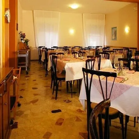 Eureka 3* Rimini