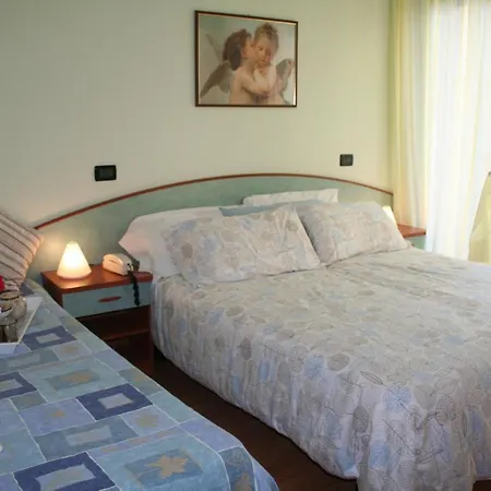 Hotel Betty 3*