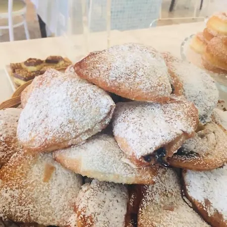 Montmartre Ξενοδοχείο με διαμερίσματα *