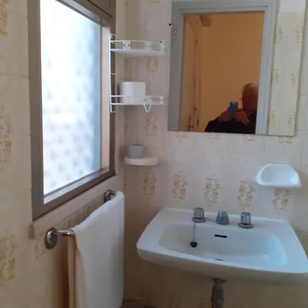 Rossini Hotel 2*