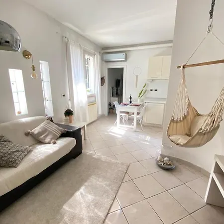 Casa Erica Al Mare * Rimini