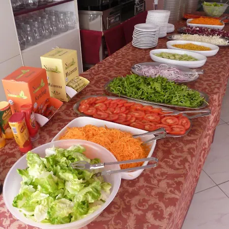 Hotel Fiorella *
