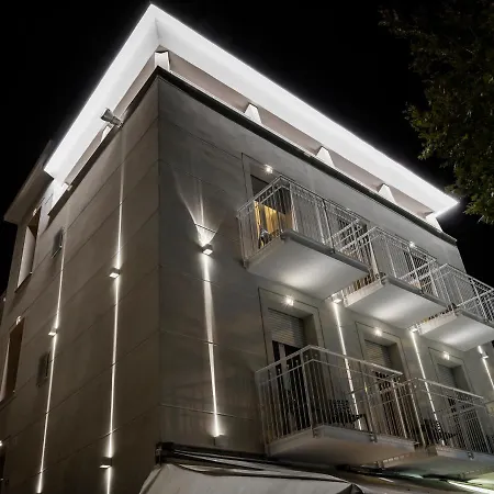 Hotel Bridge 3*