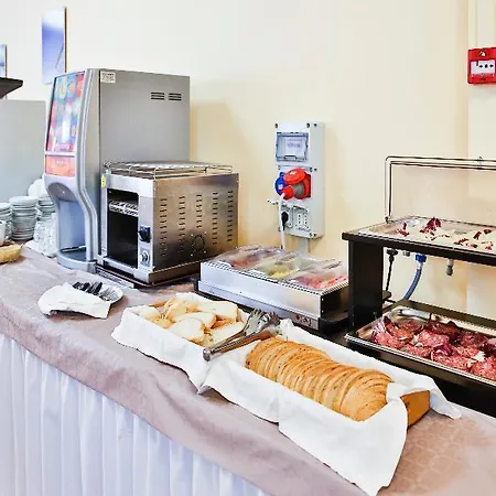 Hotel Avana Mare 3*