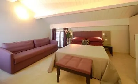 Aparthotel Le Viole 3*