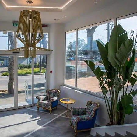 Hotel One Design