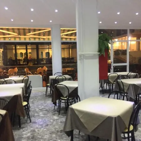 Hotel Piccari Nuova Gestione