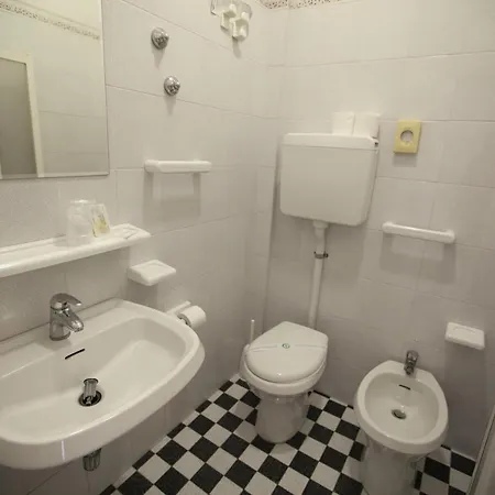 Tre Rose Hotel