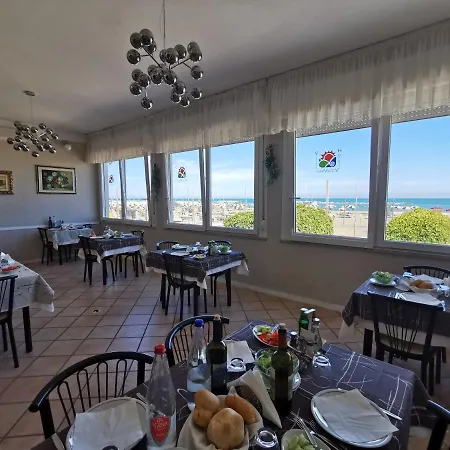 Vistamare Viserba Hotel Rimini