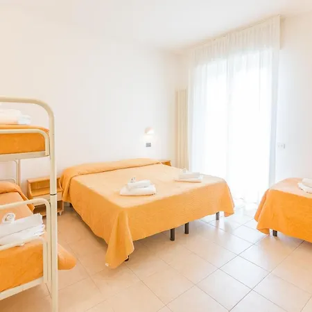 Marylise Hotel 3*