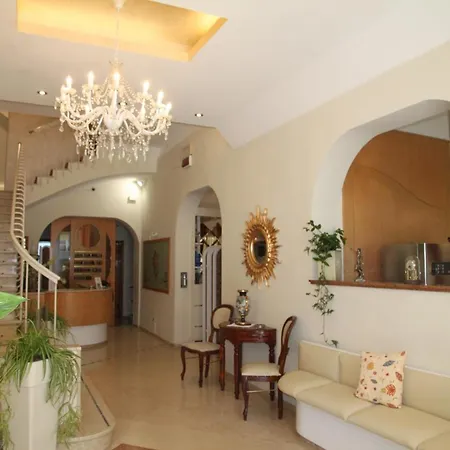 ホテル Adriatica Sul Mare 3*