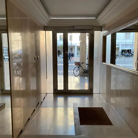 Apartment Atelier 2