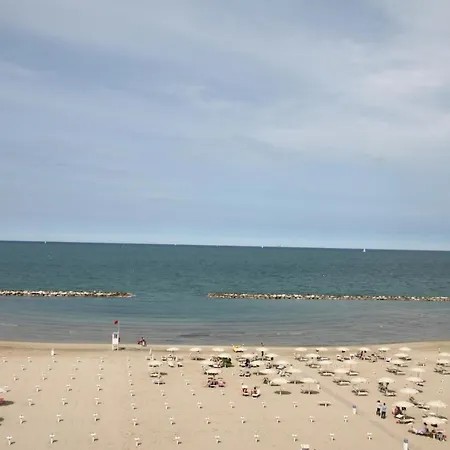 Adriatica Sul Mare ホテル リミニ