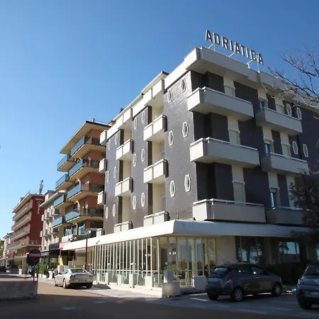 Adriatica Sul Mare ホテル 3*