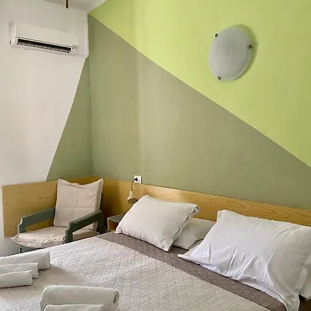 Mirna Hotel 2*
